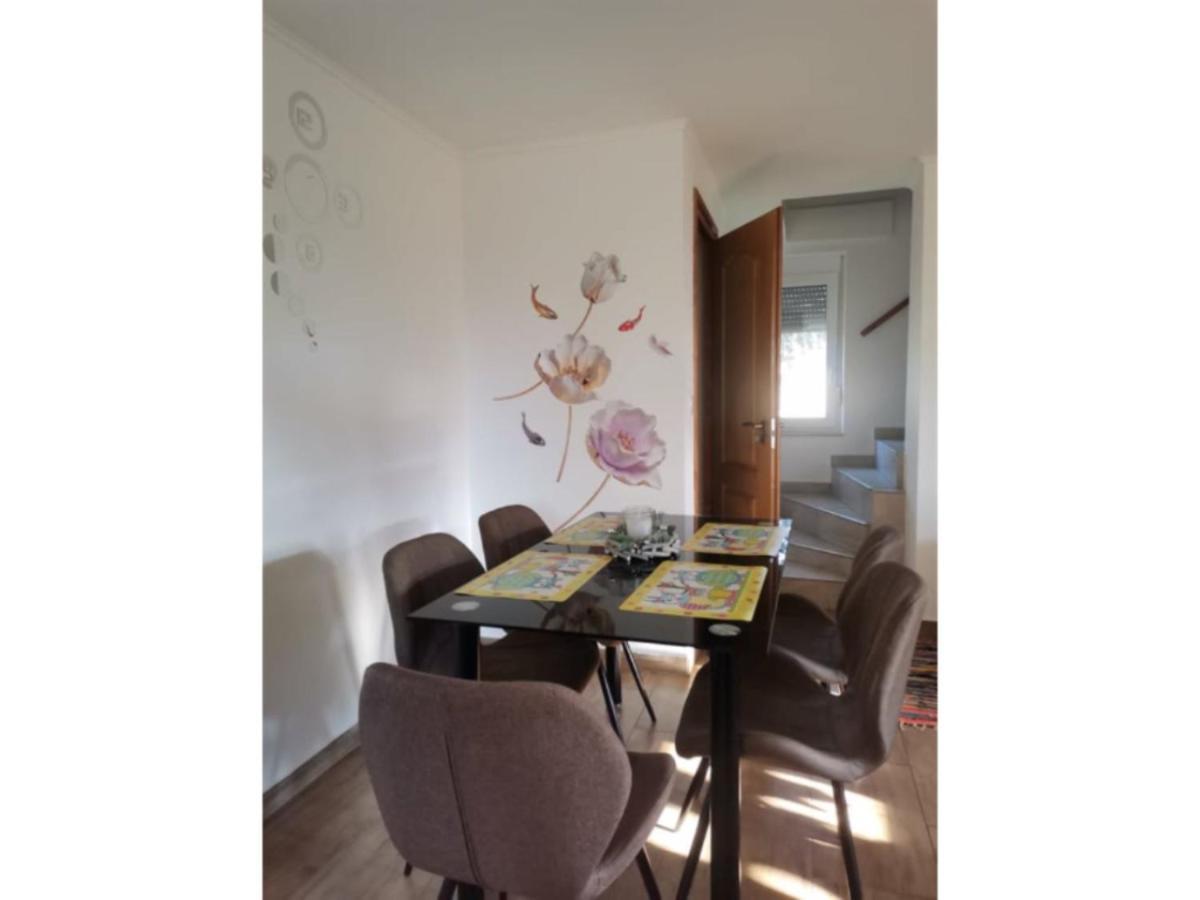 Forras Vendeghaz Apartment Тата Екстериор снимка