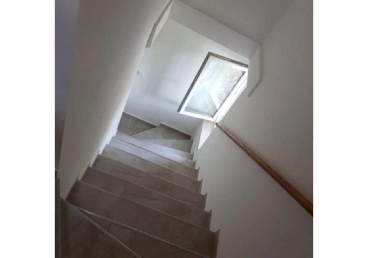 Forras Vendeghaz Apartment Тата Екстериор снимка